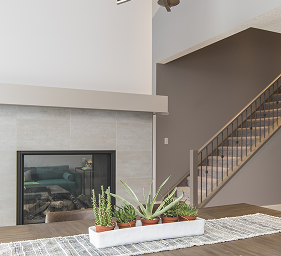 girl student makes item 3d printer 230311 5320.jpg 15